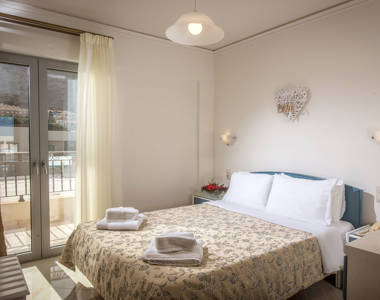 Ariadne Hotel Malia Apartment double bed