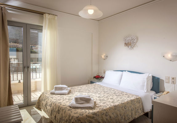 Ariadne Hotel Malia Apartment double bed